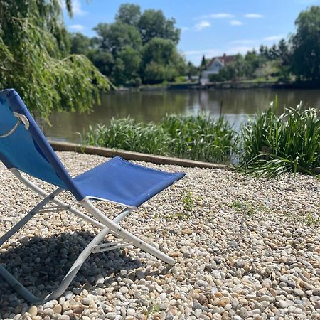 Chata Donau Jahodná Zewnętrze zdjęcie